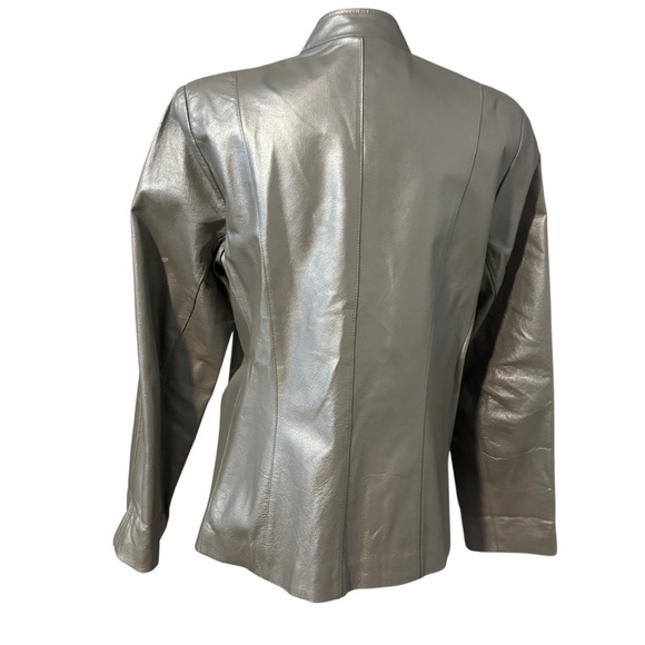 Vintage Women's Silver Leather Jacket | Good Vintage Condition - Picture 5 of 9